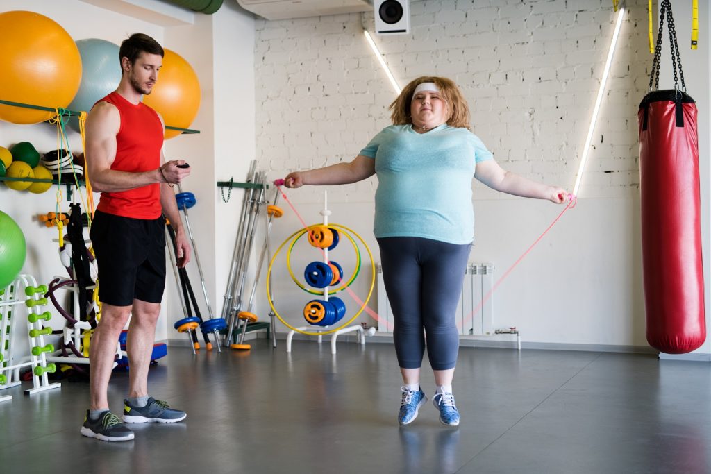 Traditional weight loss activity in a gymnasium